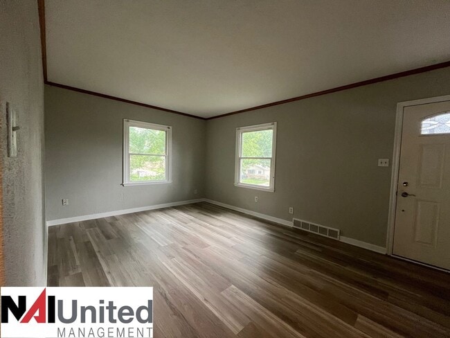 Photo - 2523 S St Aubin St