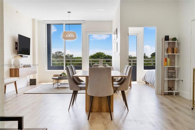 Photo - 3250 Grand Ave Unit 507