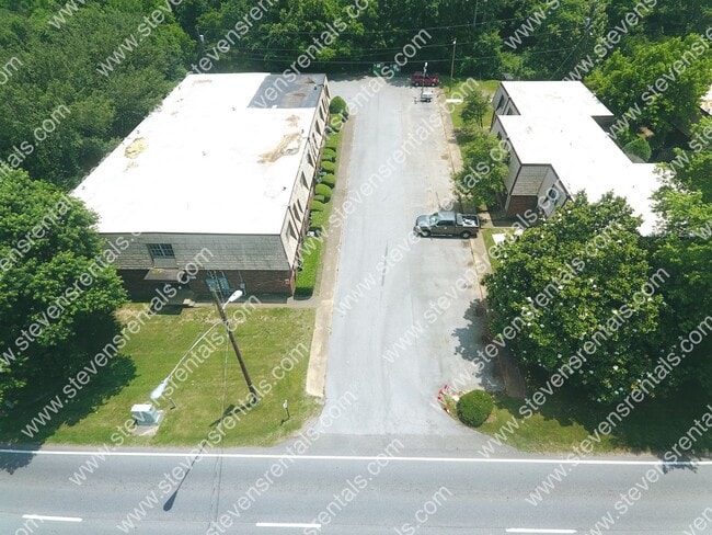 Photo - 441 Harding Pl