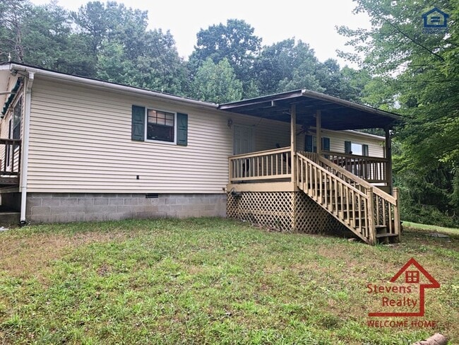 Photo - 702 Turkey Scratch Rd