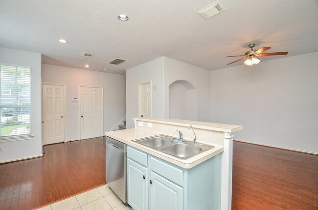 Photo - 8821 Elm Drake Ln
