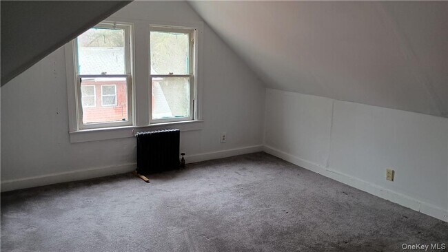 10 Church Ave Unit 5