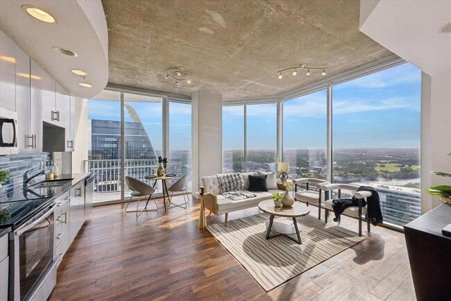 Building Photo - 360 Nueces St Unit 4202