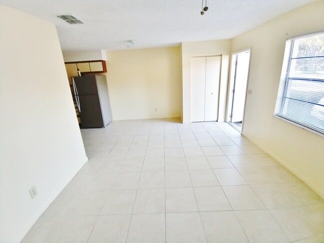 7665 Chase Rd Unit 2