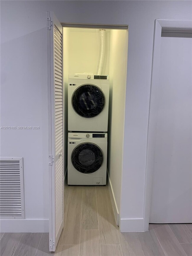315 Majorca Ave Unit 3