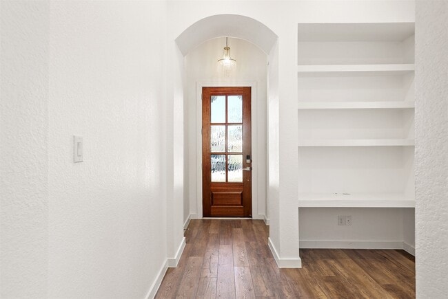 Photo - 13105 Sapphire Lake Ln