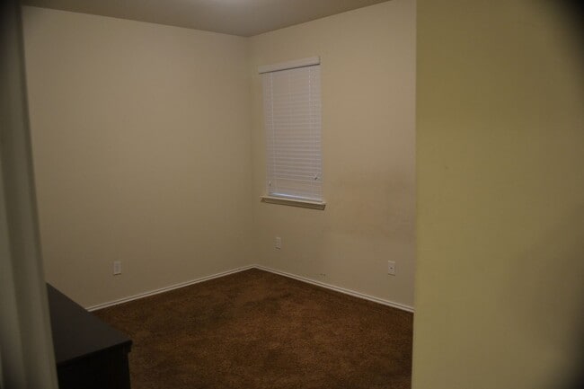 Building Photo - Gorgeous Corner Lot w/ Solar Panels