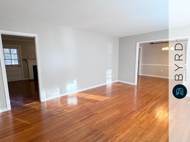 Photo - 5000 Jessup Rd