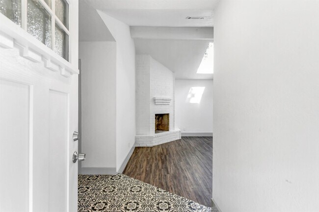 Photo - 23118 Whispering Willow Dr