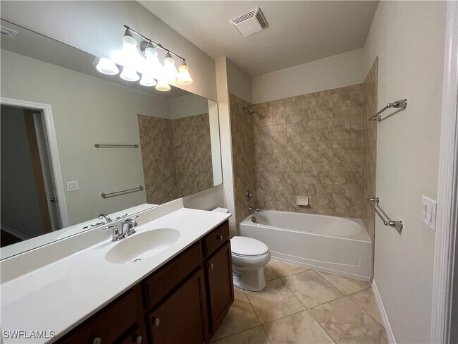 Building Photo - 28482 Villagewalk Blvd