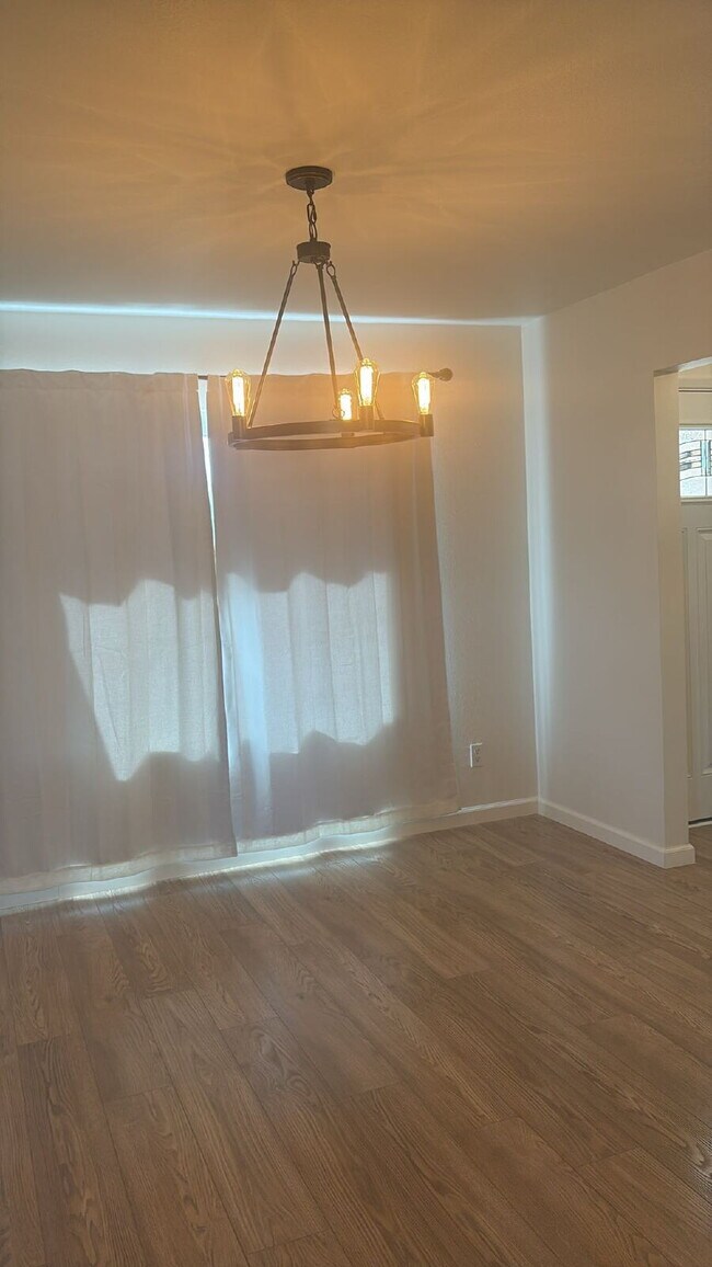 Photo - 2722 W Monte Ave