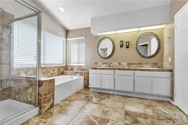 Building Photo - 35115 Sunnyside Dr Rental
