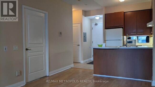 Photo - 1121 Bay St. Unit 308