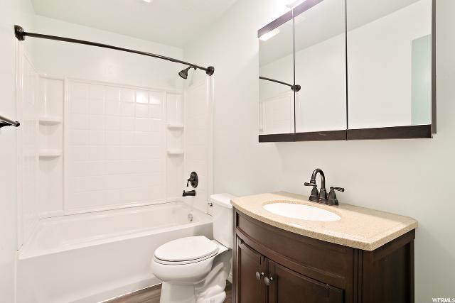 Building Photo - 2081 E 1180 S Unit Basement Apartment