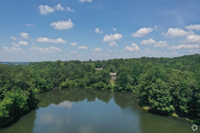 Refugio junto al lago - Lake Crossing Apartment Homes