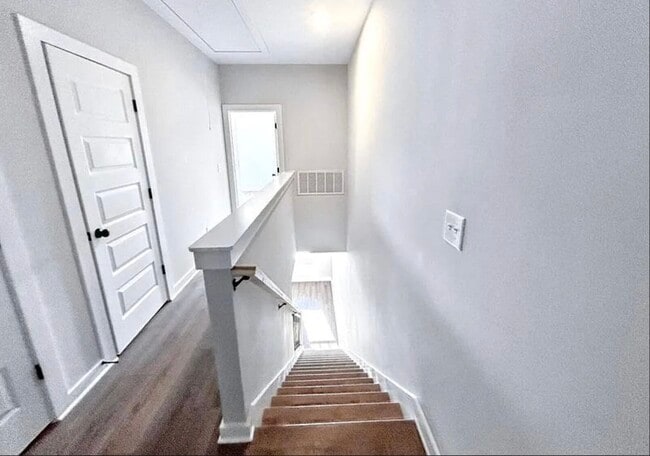 Photo - 1200 Windsor Sq