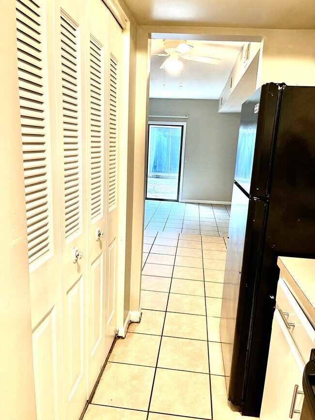 Photo - 597 Delzan Pl