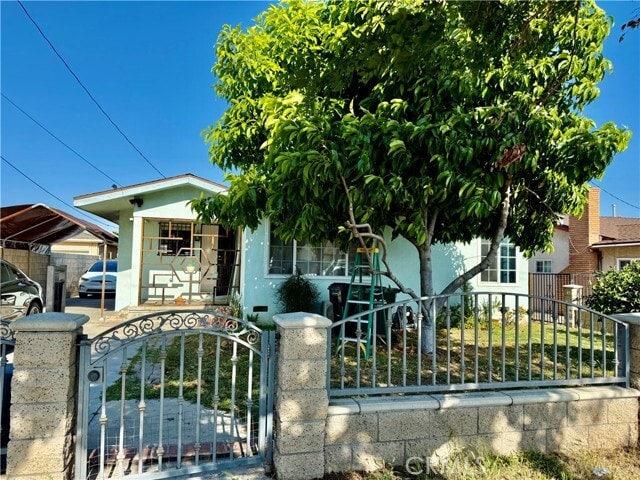 Photo - 1712 Walnut St