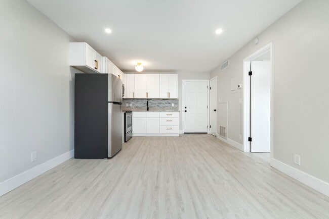 Photo - Samson Equities