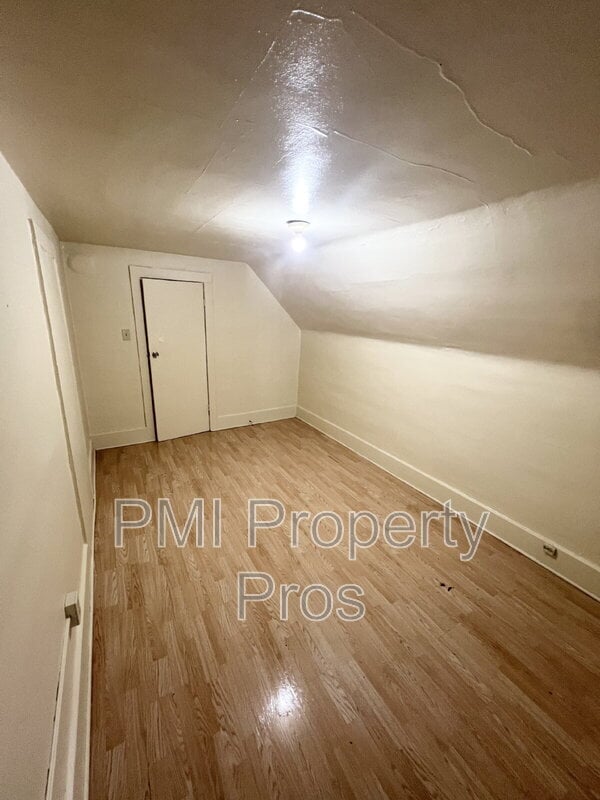 Photo - 2217A S 19th St