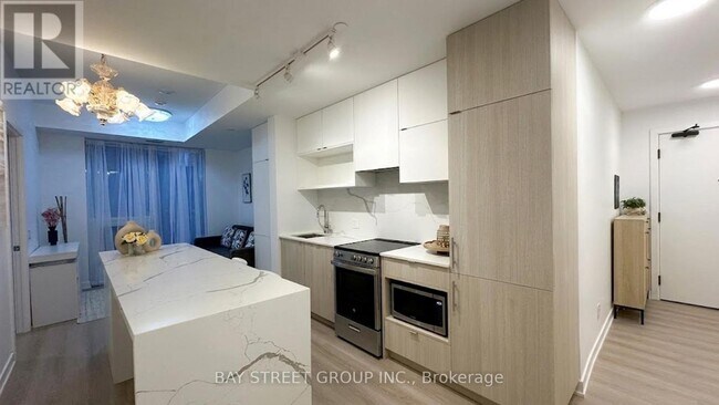 Photo - 100 Queen St E Unit 2911