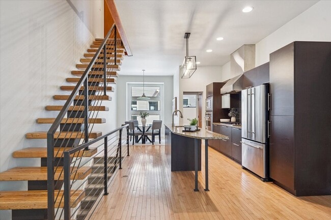 Photo - 2900 Inca St