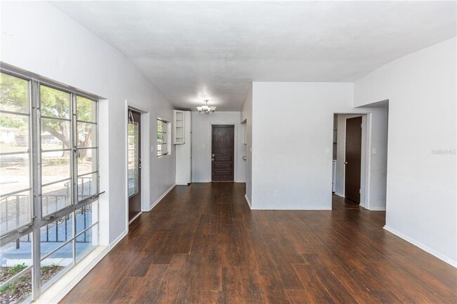 Photo - 4726 Abaca St