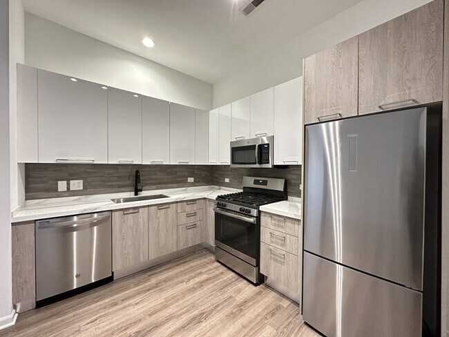 Photo - 2550 S Wabash Ave Unit 504