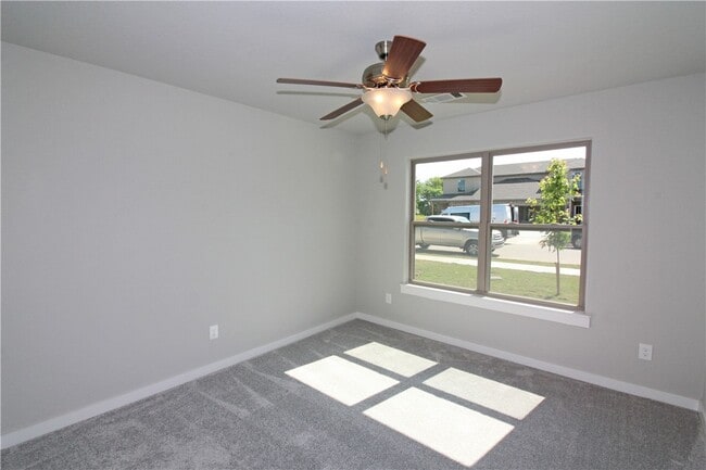 Photo - 411 Barbet Dr