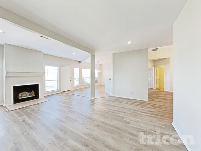 Photo - 1081 Treehouse Ln