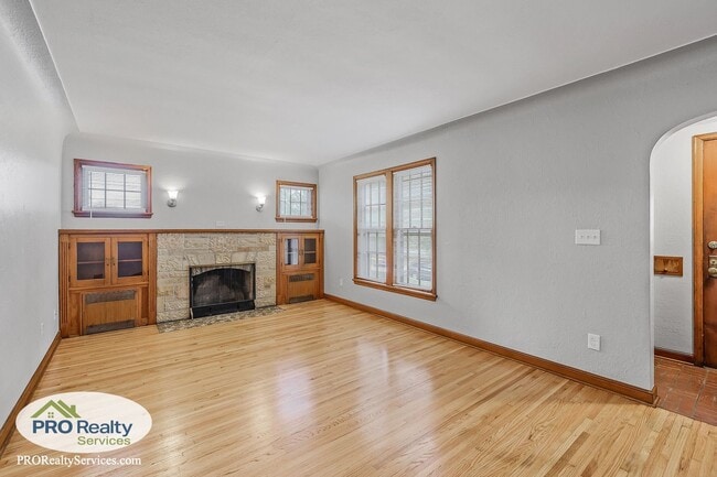 Photo - 3 Bedroom Home in St. Paul