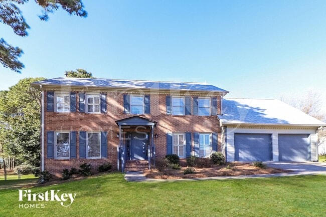 Photo - 1079 Lakeview Rd