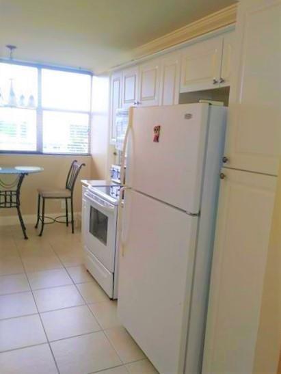 Photo - 100 Golden Isles Dr Unit 511