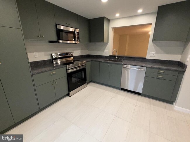 Building Photo - 1195 Palmwood Ct