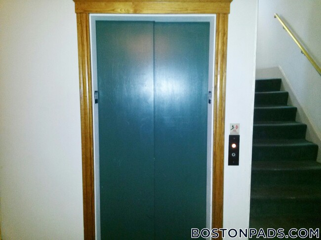 Photo - 833 Beacon St Unit 403