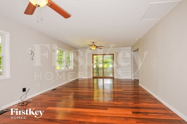 Photo - 69 Oak Valley Dr