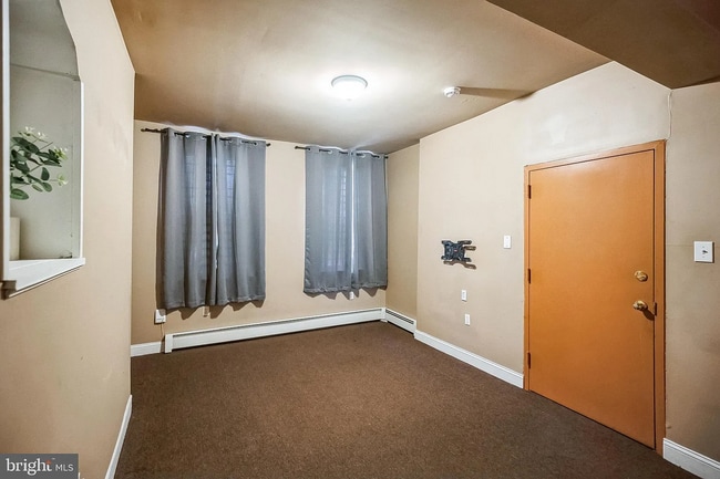 Photo - 1124 S 15th St Unidad 1124 S 15th St - 2nd Fl