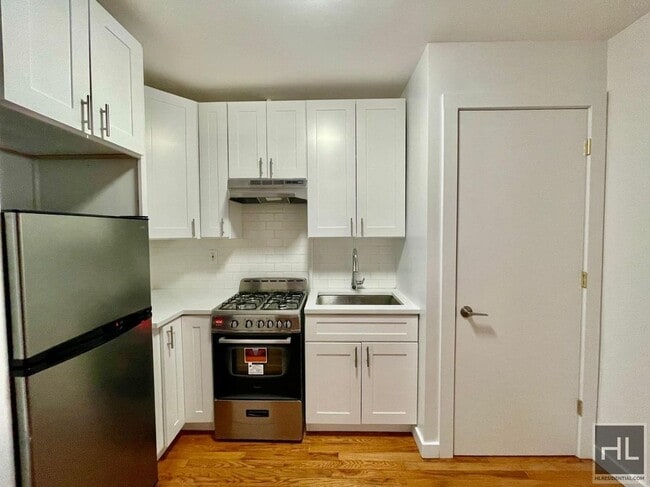 Building Photo - YORK AVENUE Rental