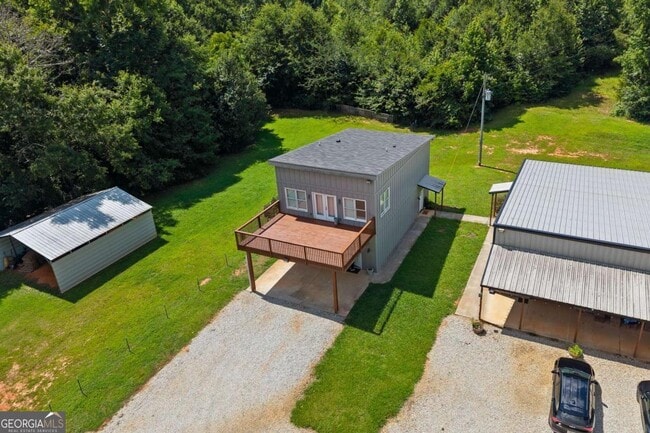 Building Photo - 221 Columbus Dr