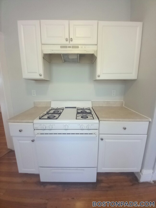 Photo - 48-50 Clark Ave. Unit 3R