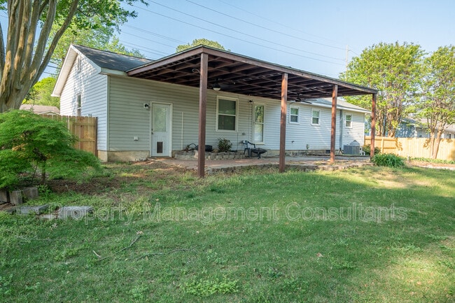 Photo - 912 Mountain Gap Rd SE