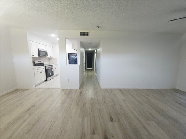 Photo - 12040 Mighty Oak Dr Unit A