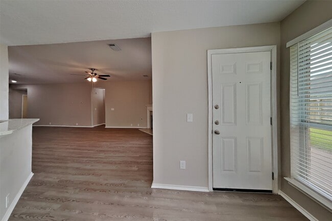 Photo - 6715 Atasca S Ct