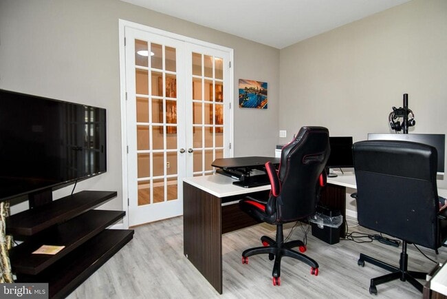 Photo - 7706 Colburn Dr