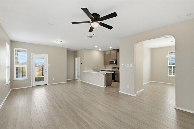 Photo - 513 Thunder Valley Trl