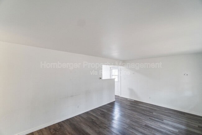 Photo - 1911 E Thurston Ave