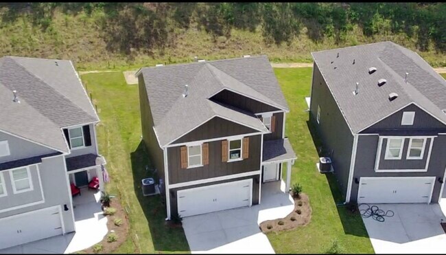 Photo - 216 Chelsea Pk Cir House