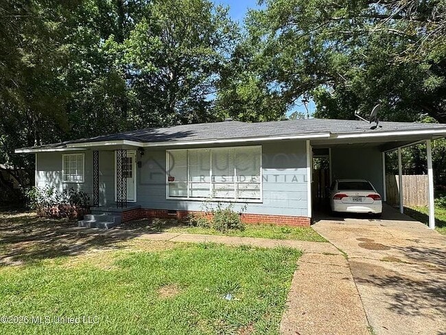 Building Photo - 3173 Oak Forest Dr