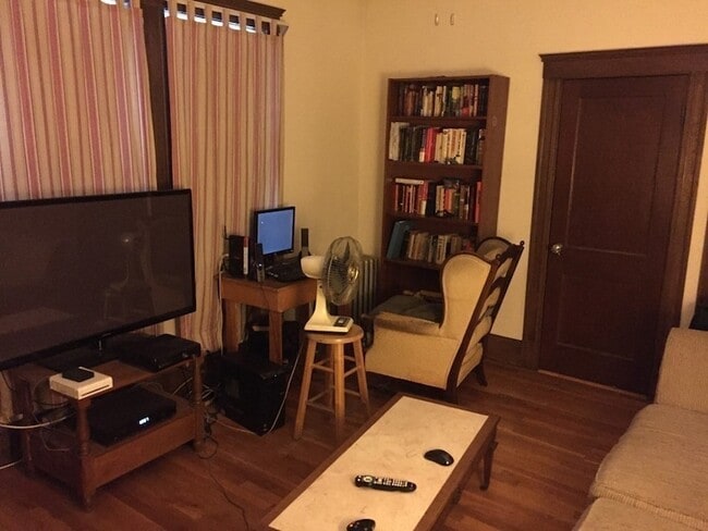 Photo - 51 Adams St Unit 1