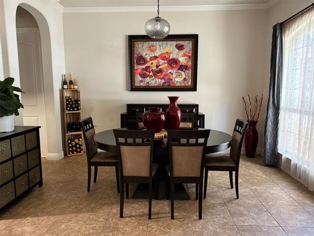 Photo - 303 Dorset Ct